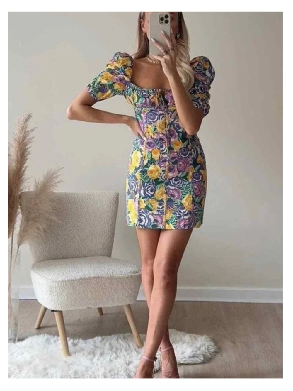 ZARA floral print corset style dress with puff sleeves - Picture 3 of 11